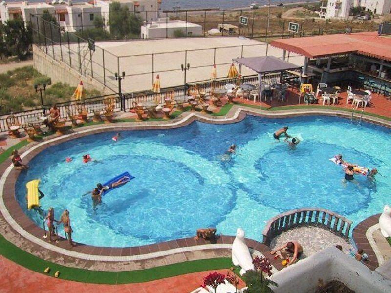 Violin Apartments Turgutreis Exterior photo